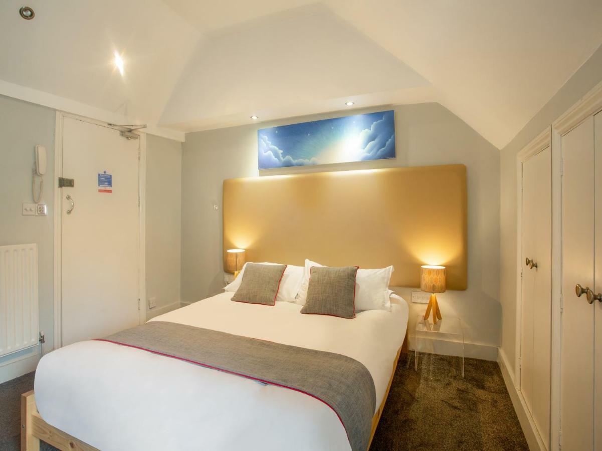 Oyo Lifestyle Hotel Sea Breeze Brighton Exterior foto